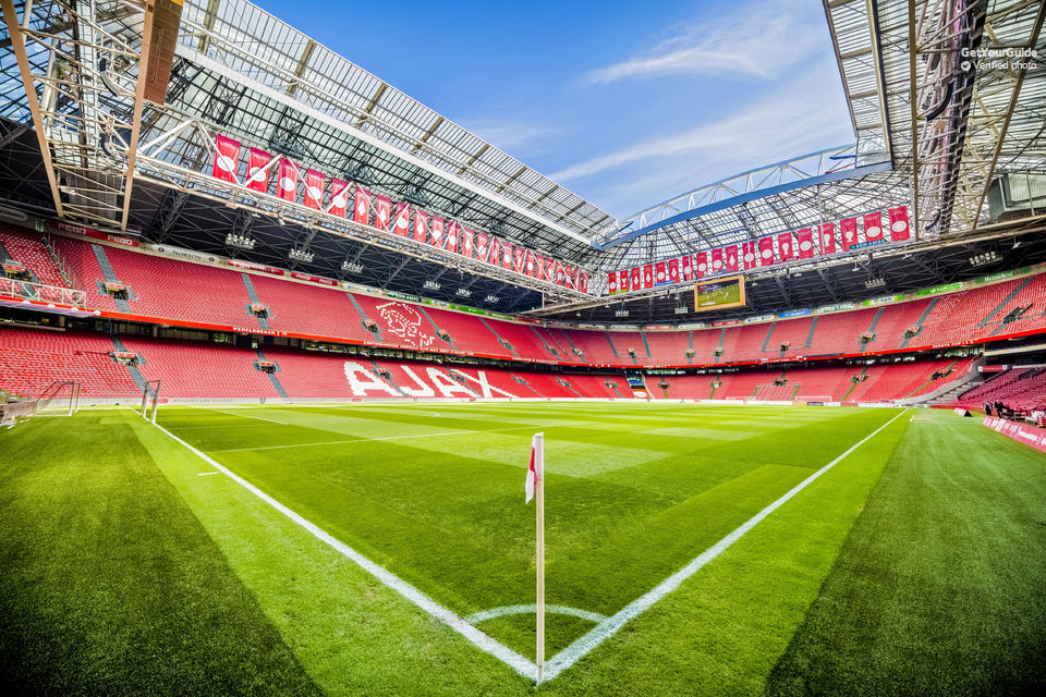 Johan-Cruijff-Arena-4.jpg