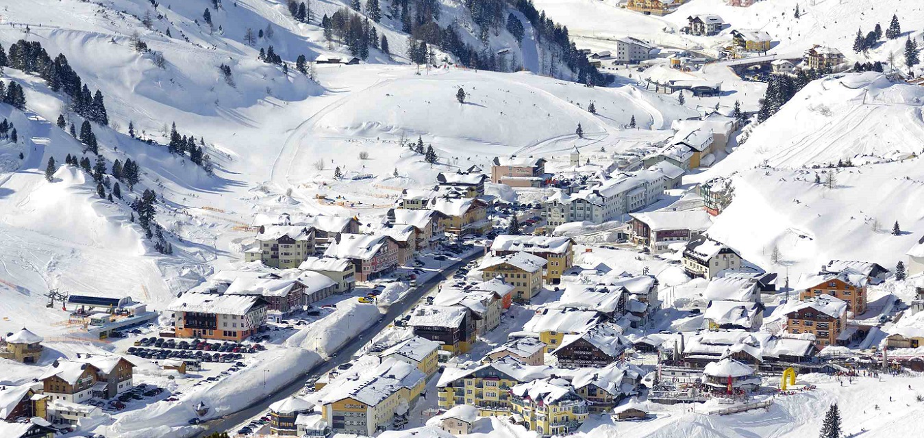 OBERTAUERN-panorama.jpg