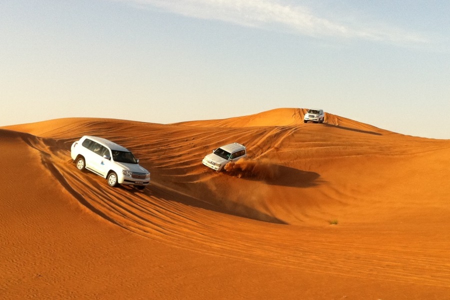 dubai-desert-dune-drive.jpg