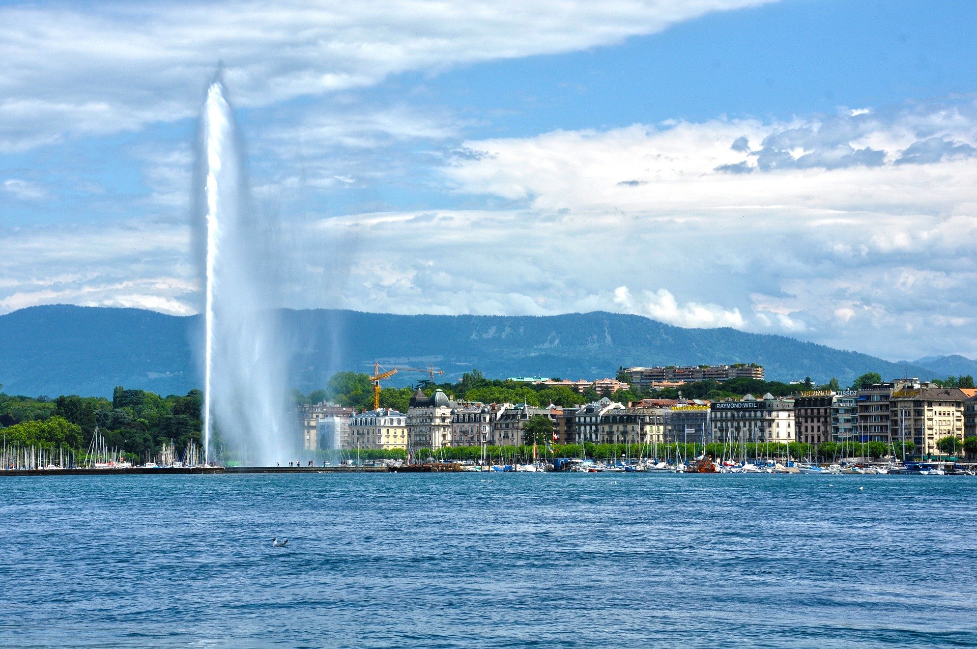 geneva-670479_1920.jpg