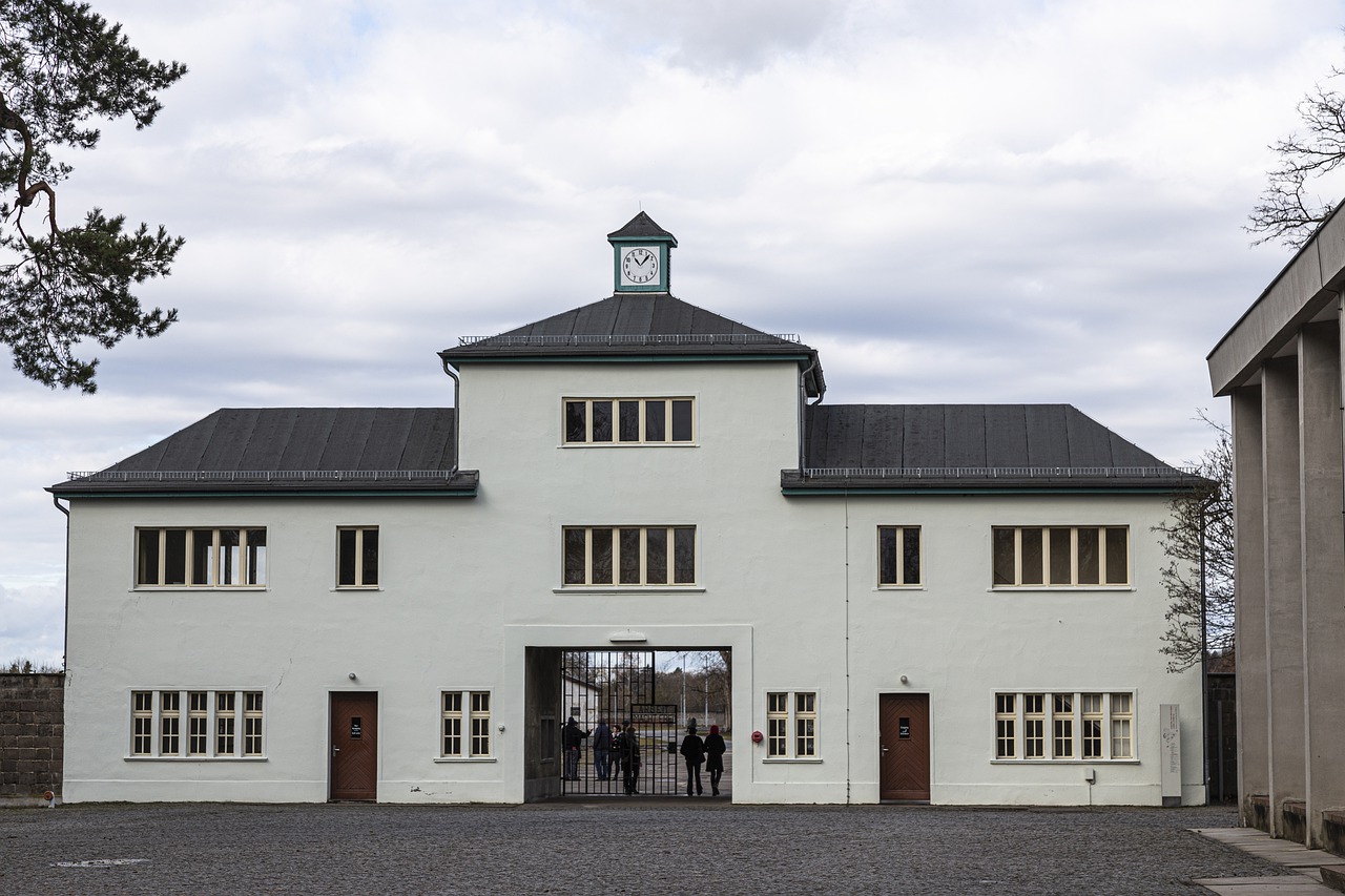 sachsenhausen-5998968_1280.jpg