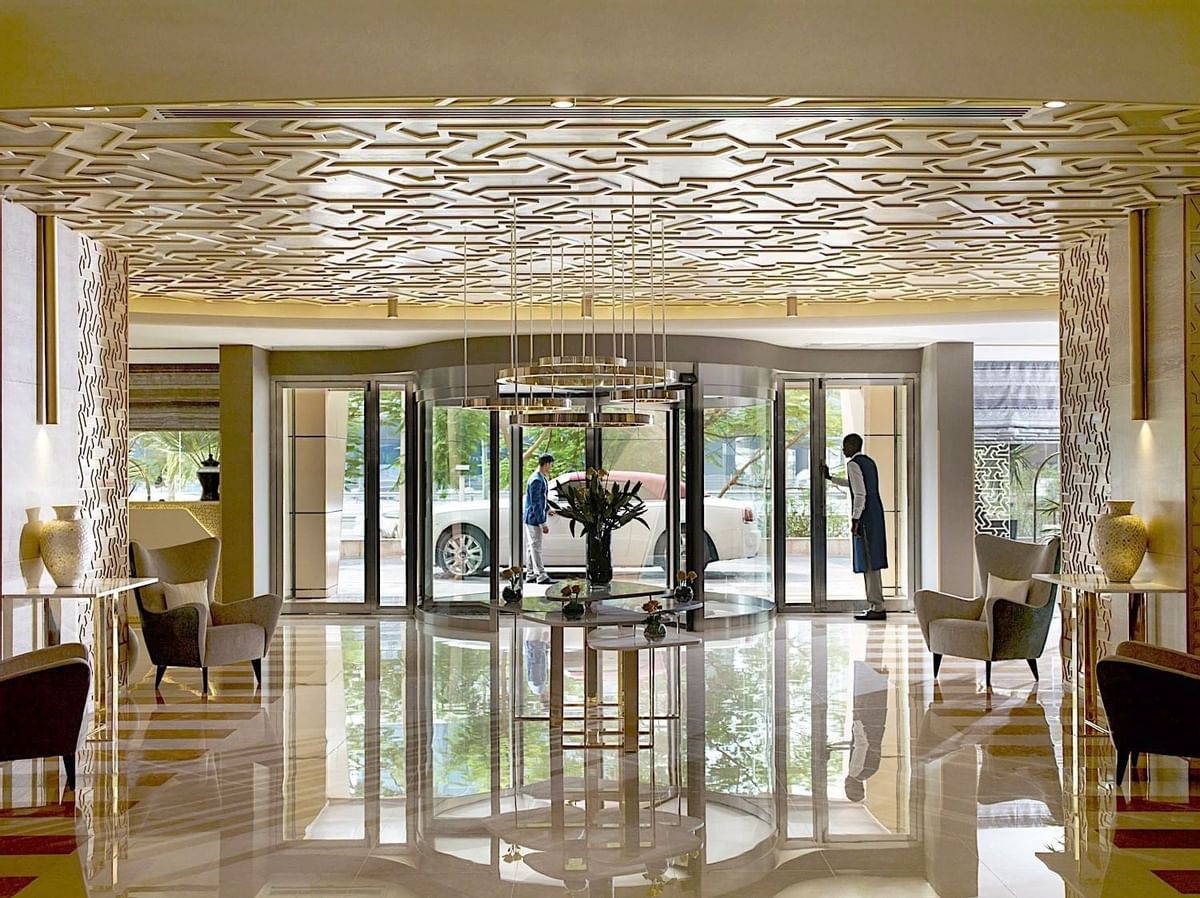 two-seasons-dubai-hotel-lobby.jpg