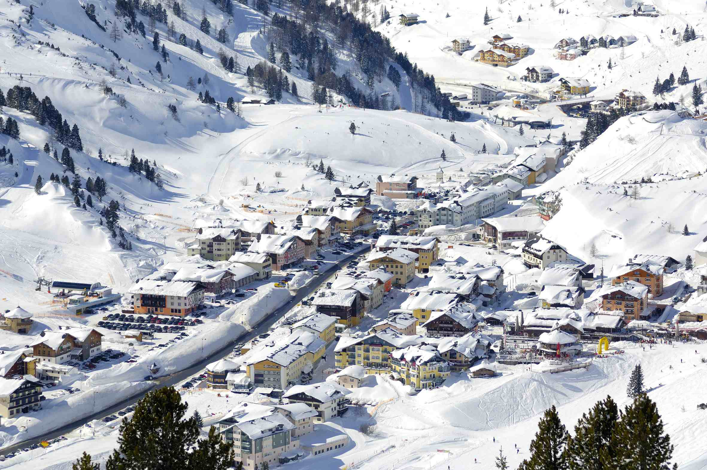 OBERTAUERN(town).JPG
