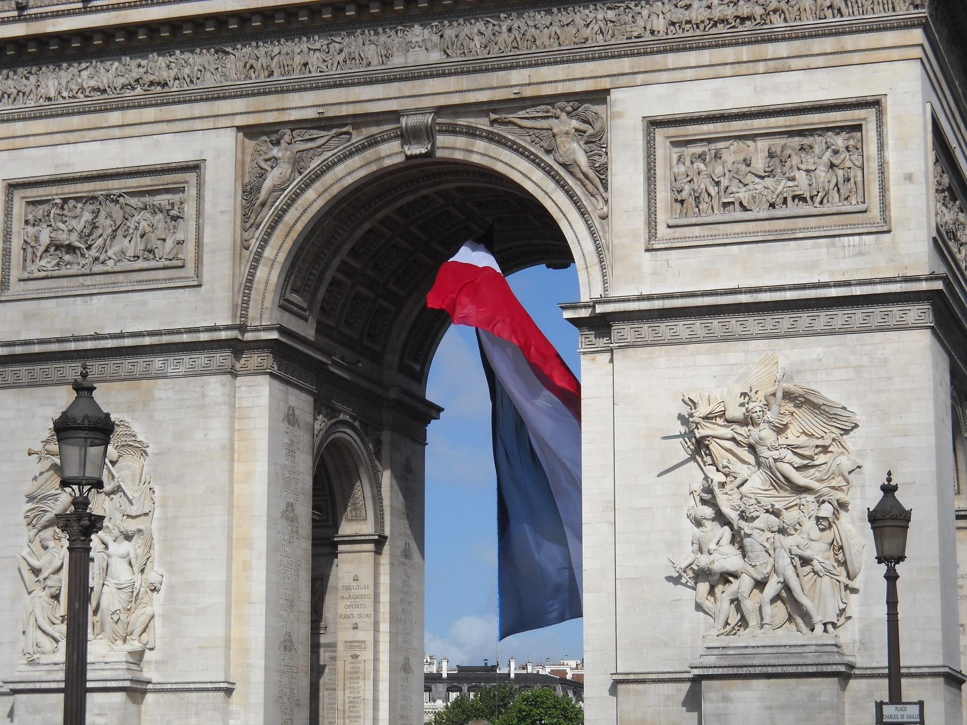 arc-de-triomphe-80584_1920.jpg