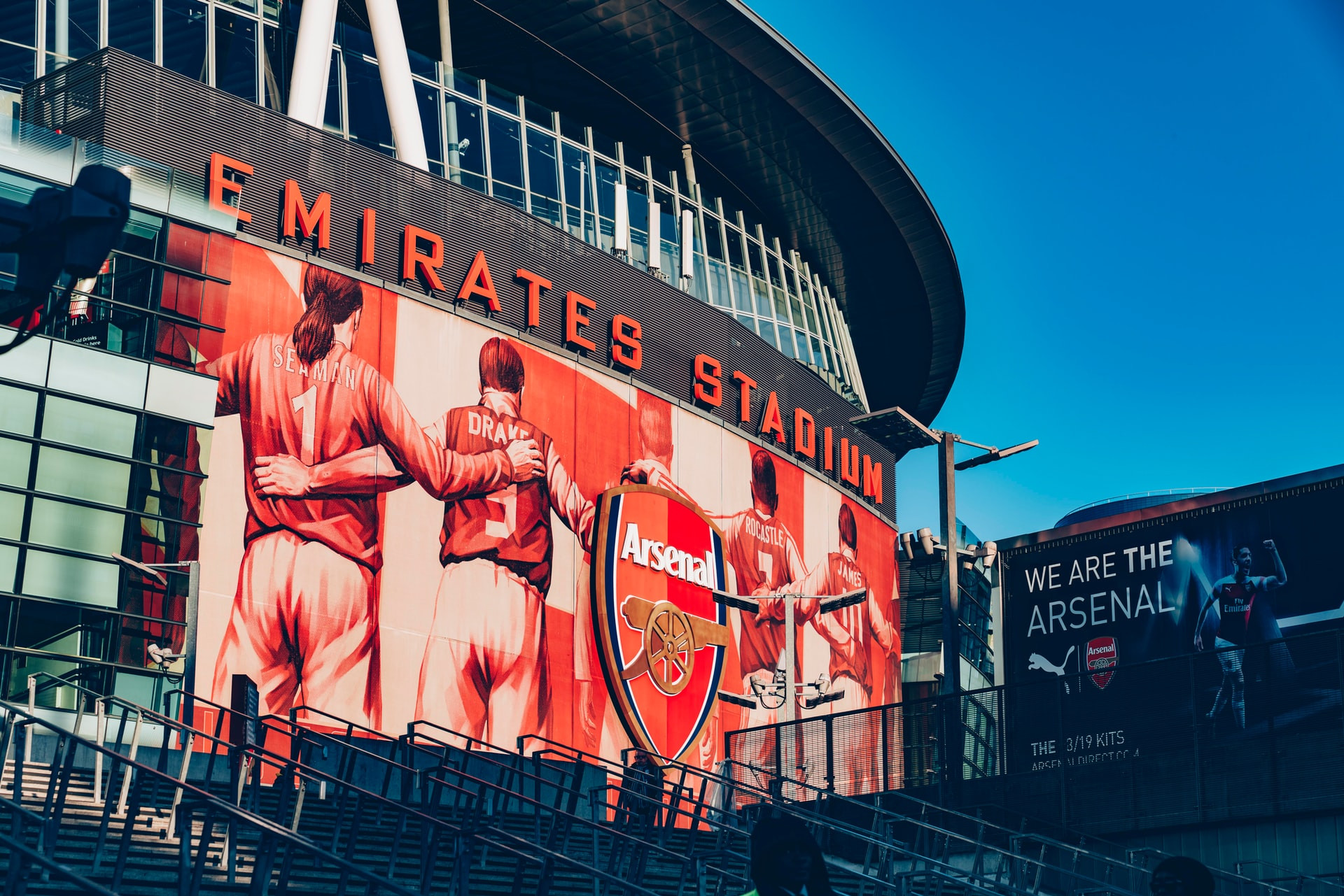 arsenal-emirates-nelson-ndongala-MN8V5iy24Rg-unsplash.jpg