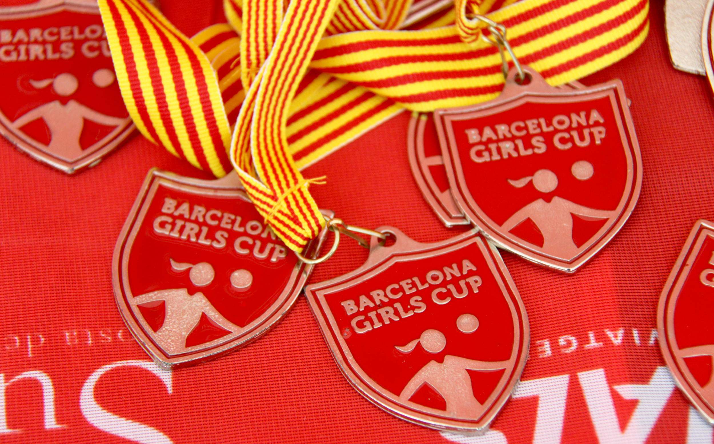 barcelona-girls-cup-medals.jpg