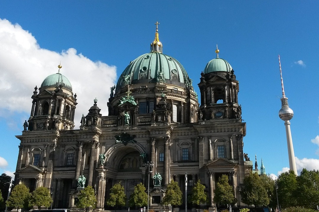 berliner-dom-970517_1280-2.jpg