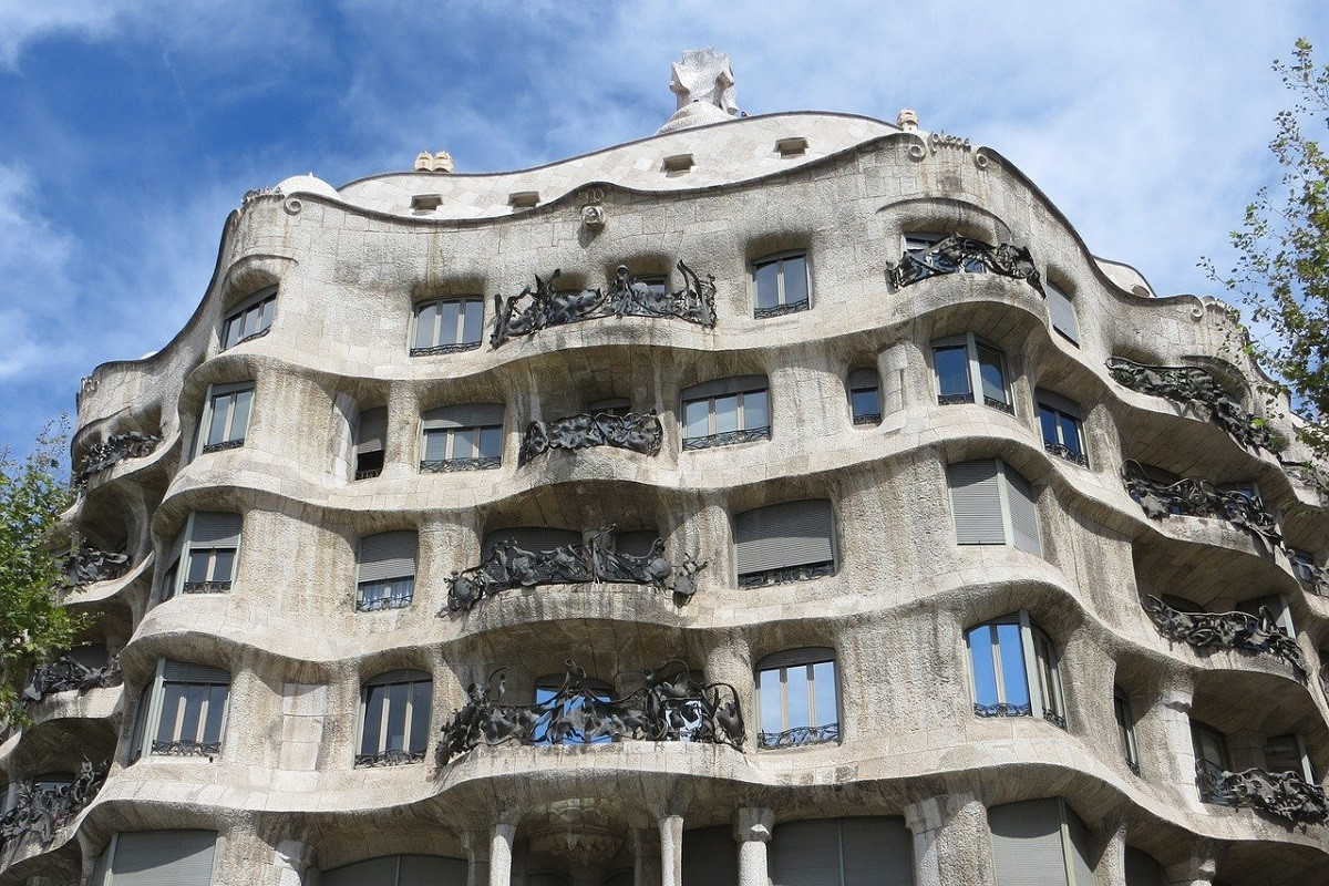 casa-mila-barcelona-1137855_1280.jpg