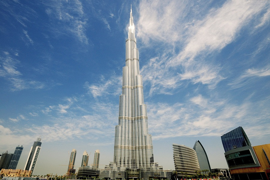 dubai-burj-khalifa-sky-ge902d4ec7_1920.jpg