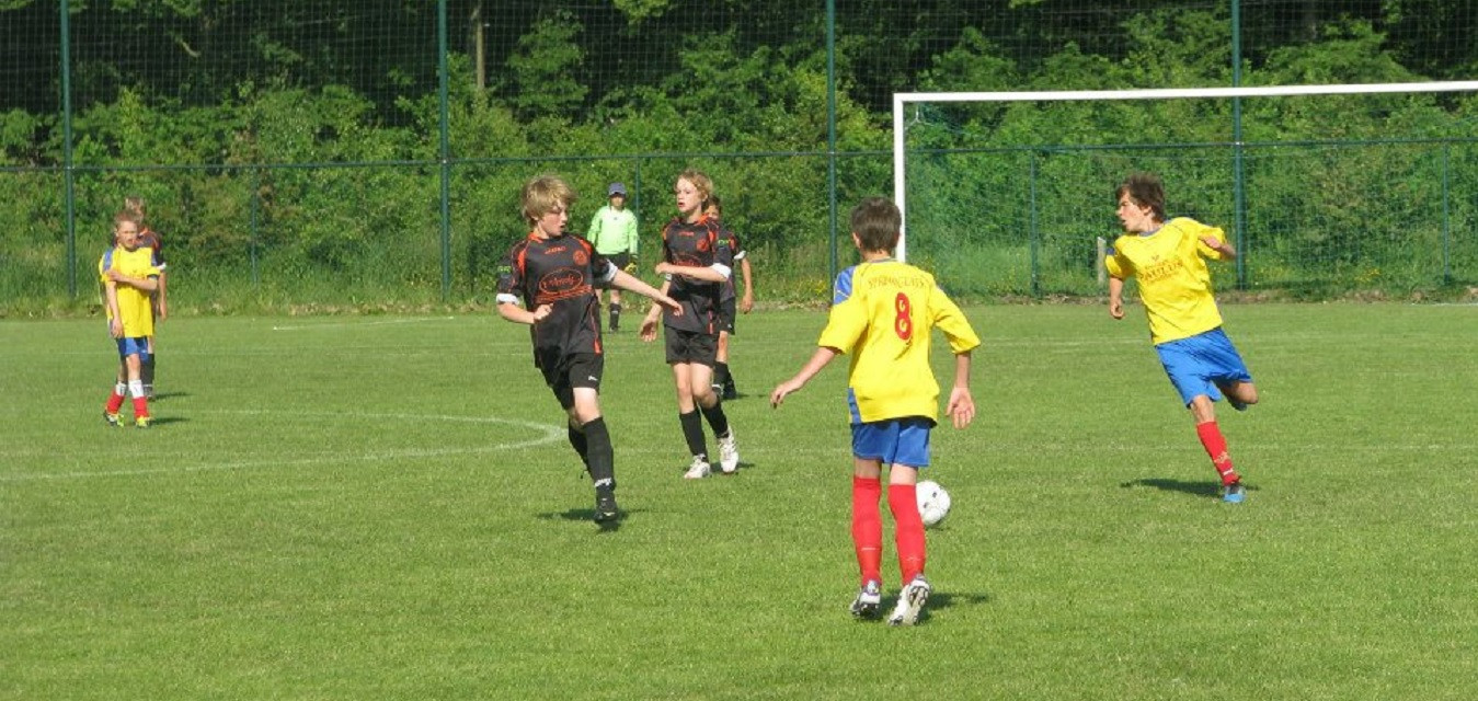 football~tournaments~hageland-cup.jpg