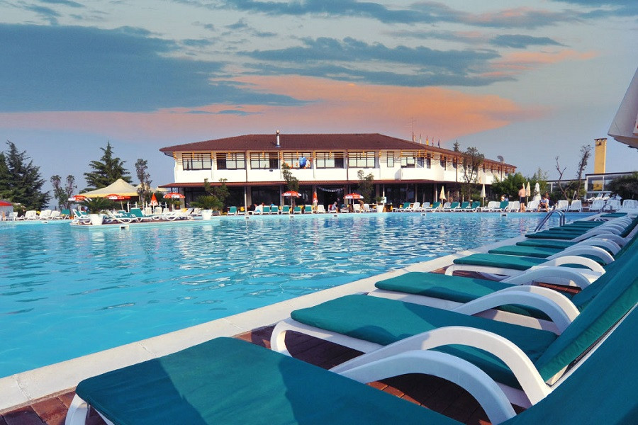 hotel-gardesano-garda.jpg