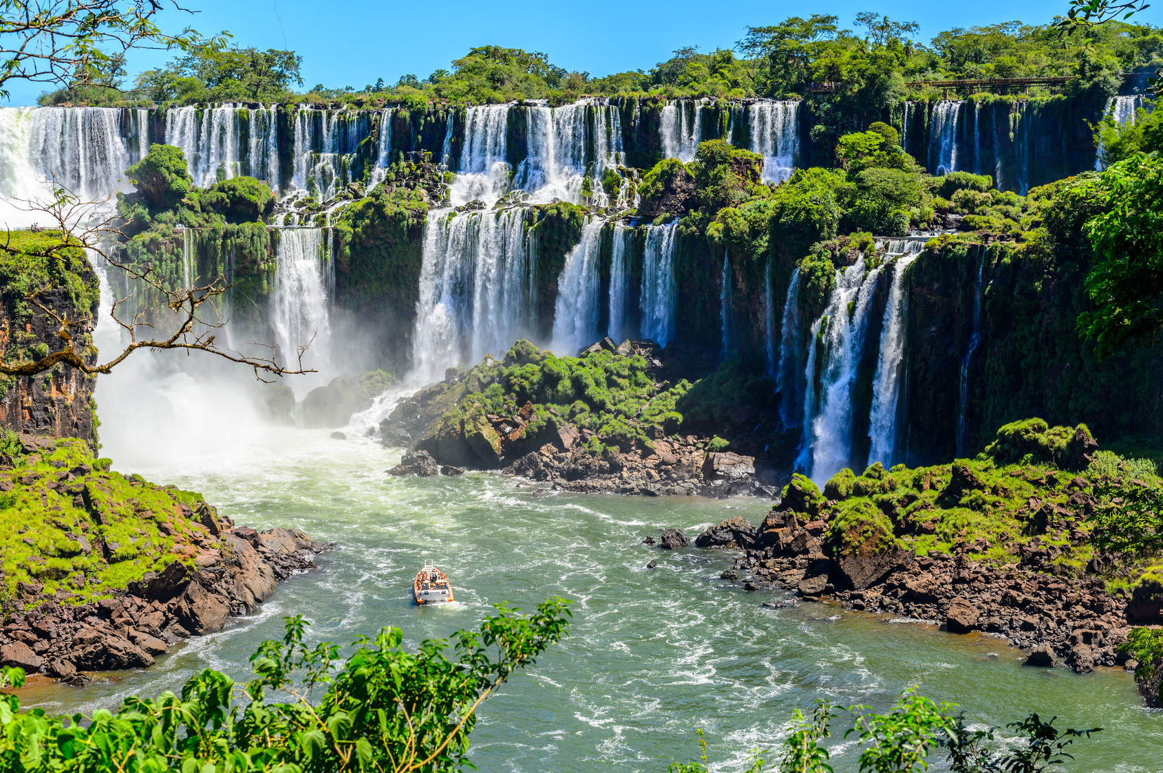 iguazu-falls.jpg