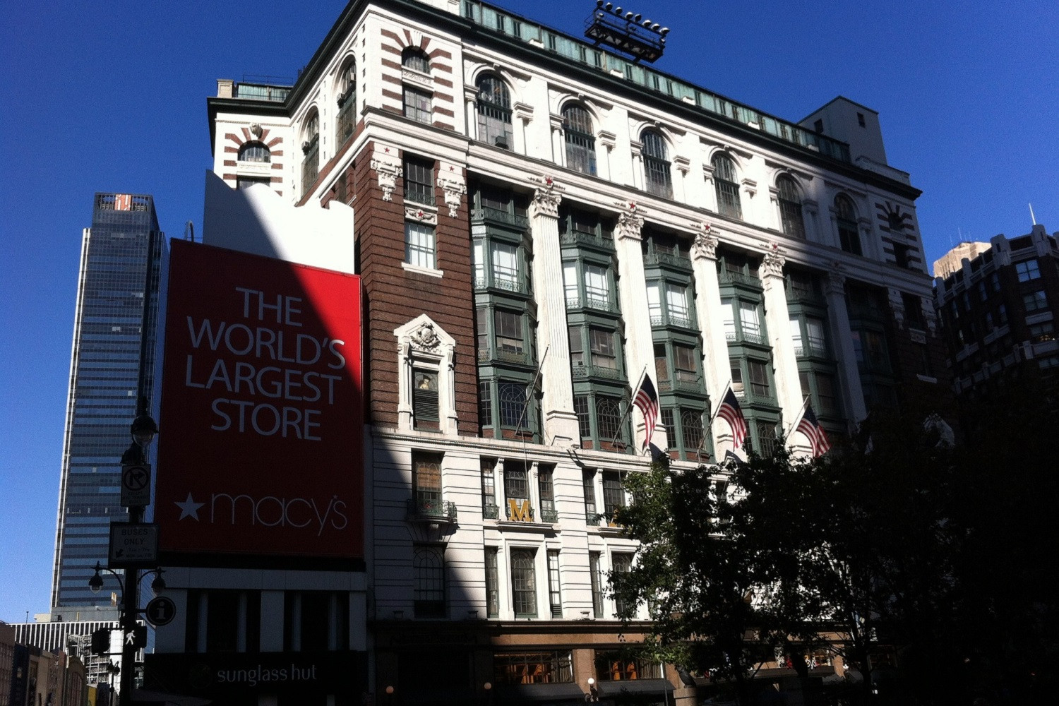 macys-new-york-957539_1920-2.jpg