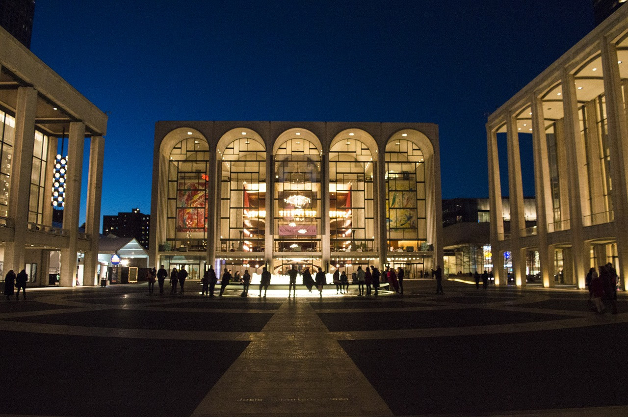 nyc-lincoln-center-582936_1280.jpg