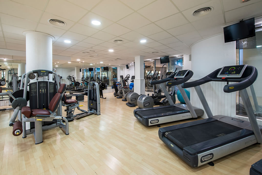 oliva-nova-gym.jpg