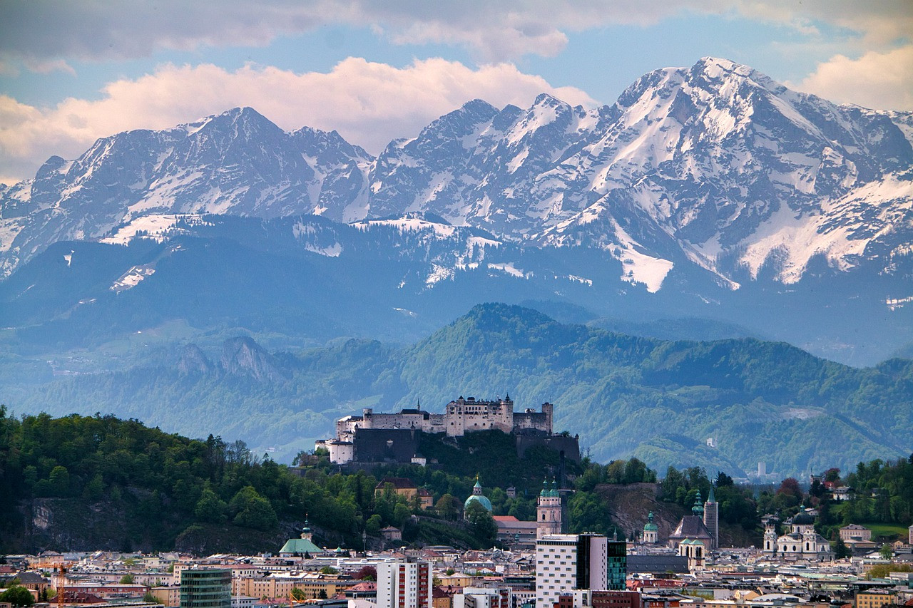 salzburg-5044166_1280.jpg