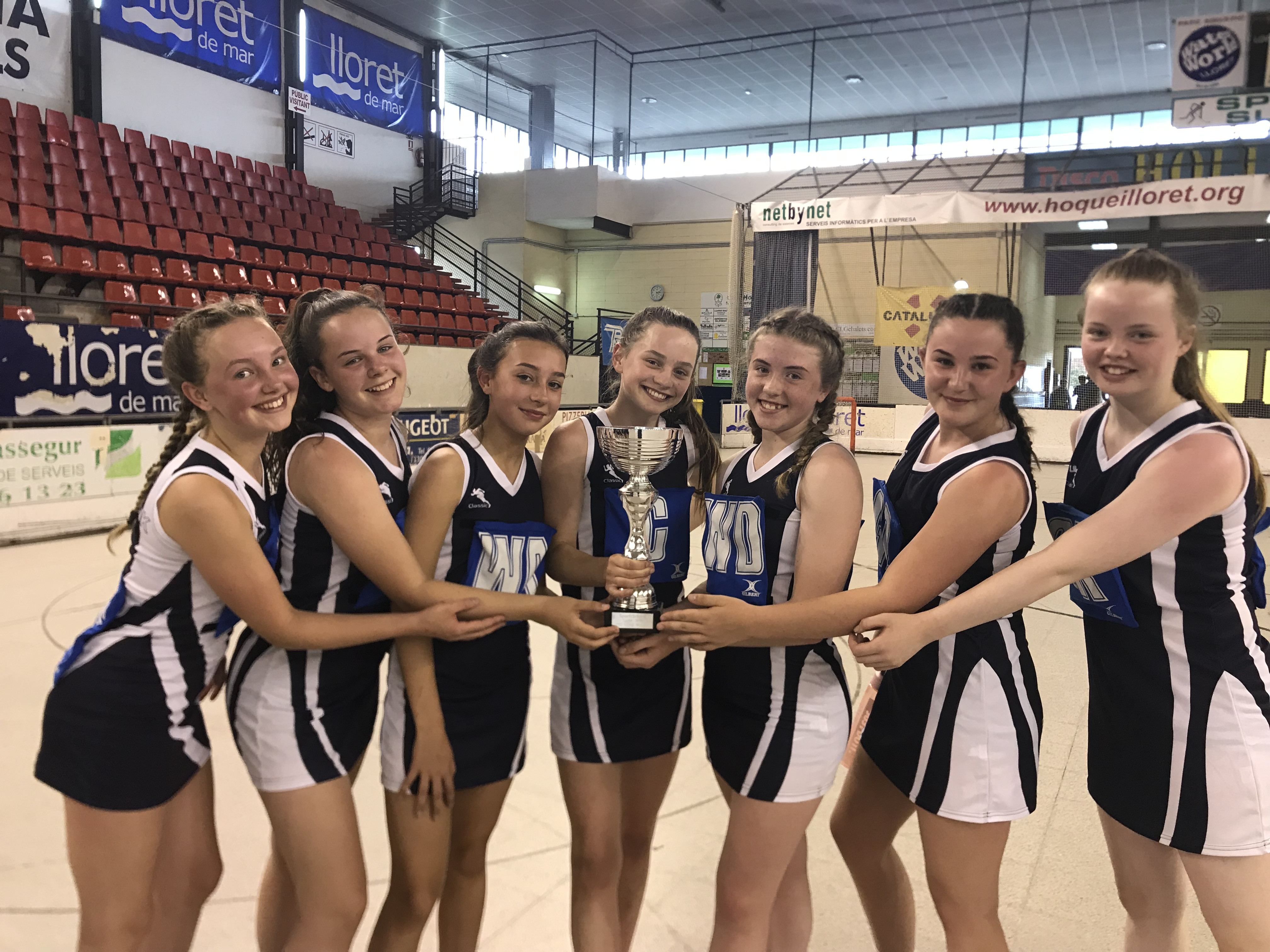 school-netball-2.JPG