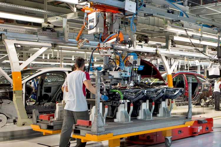 seat-factory-barcelona.jpeg