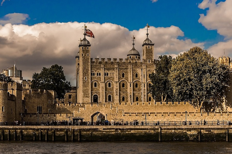 tower-of-london-948978_1920-2.jpg