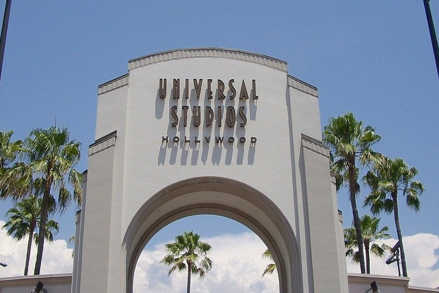 universal-studios-87218_1280-2.jpg